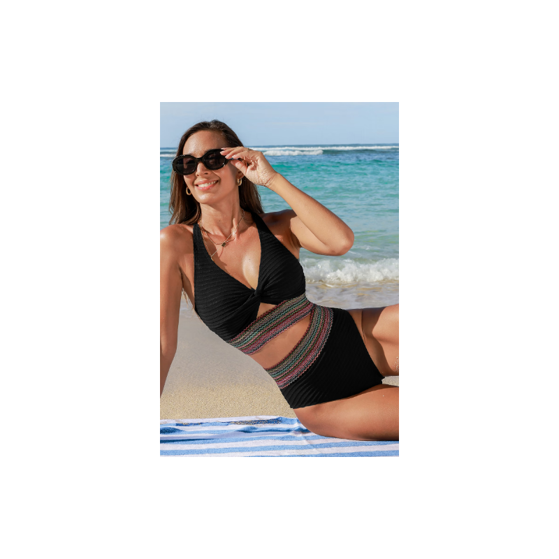 Black Keyhole Bikini Top & High-Waisted Bottoms Set Black Keyhole Bikini Top & High-Waisted Bottoms Set